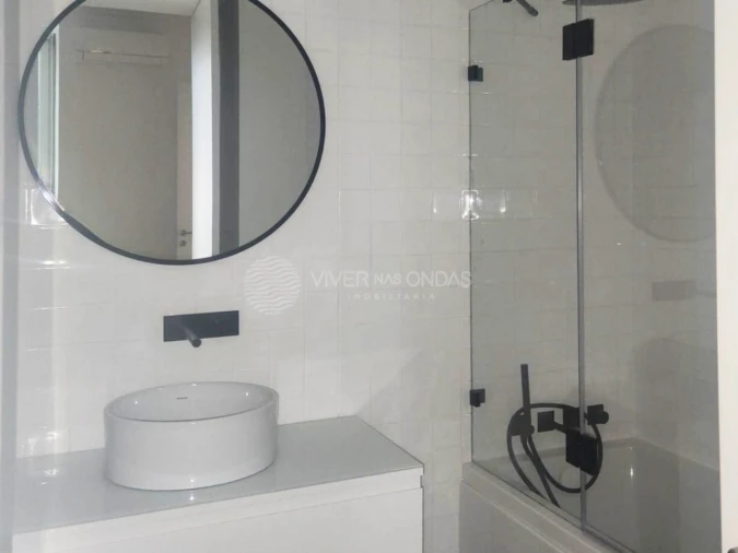 Apartamento T1 para Arrendamento em Santa Maria Maior Foto 5