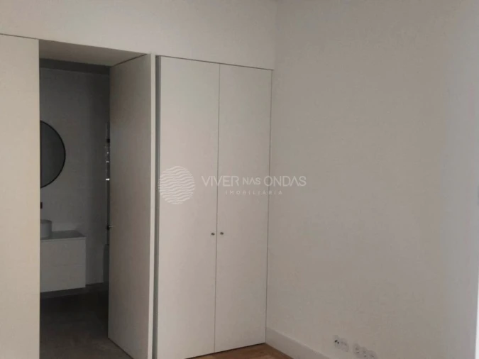 Apartamento T1 para Arrendamento em Santa Maria Maior Foto 9