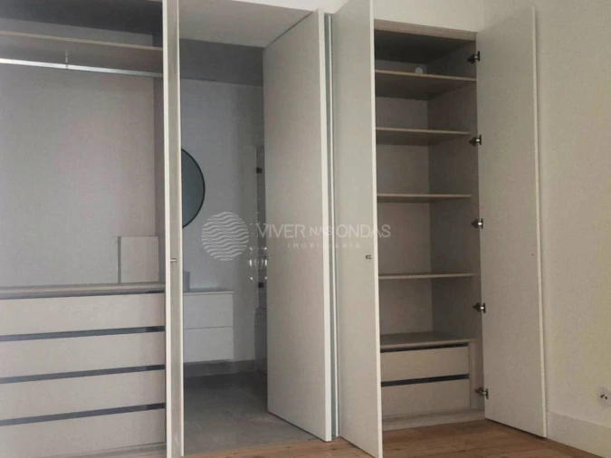 Apartamento T1 para Arrendamento em Santa Maria Maior Foto 13