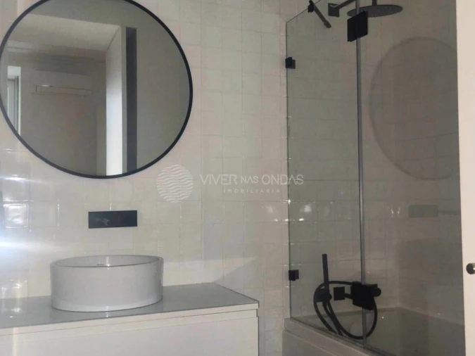 Apartamento T1 para Arrendamento em Santa Maria Maior Foto 7