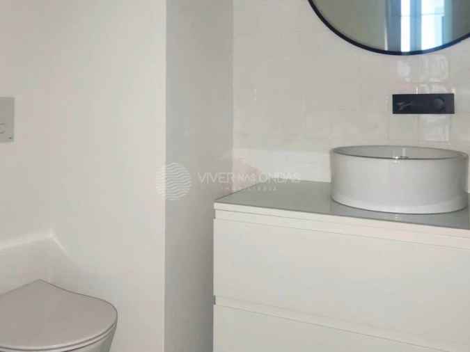 Apartamento T1 para Arrendamento em Santa Maria Maior Foto 8