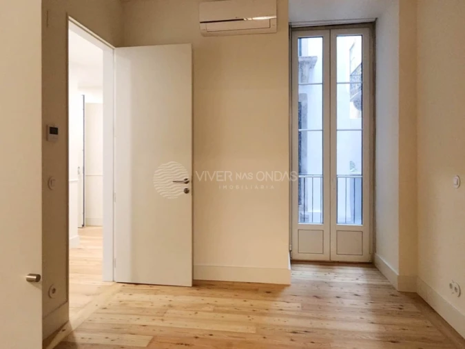 Apartamento T1 para Arrendamento em Santa Maria Maior Foto 19