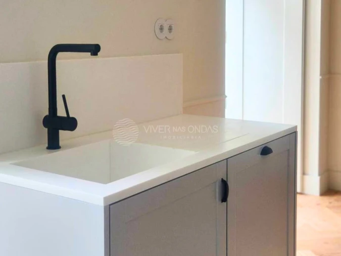 Apartamento T1 para Arrendamento em Santa Maria Maior Foto 25