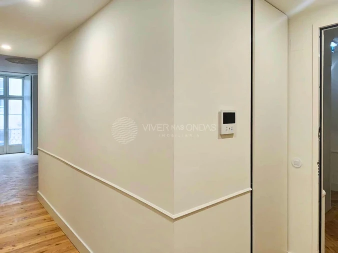 Apartamento T1 para Arrendamento em Santa Maria Maior Foto 27