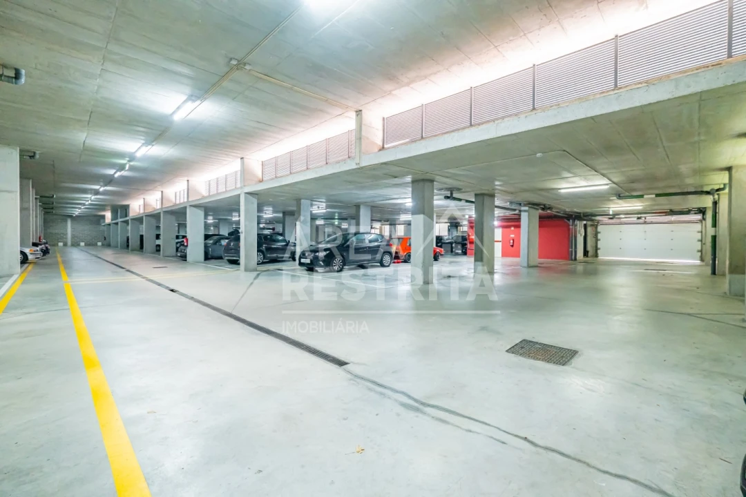 Apartamento T2 para Venda em Loures Foto 25