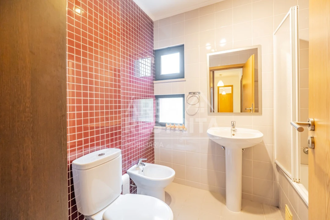 Apartamento T2 para Venda em Loures Foto 30