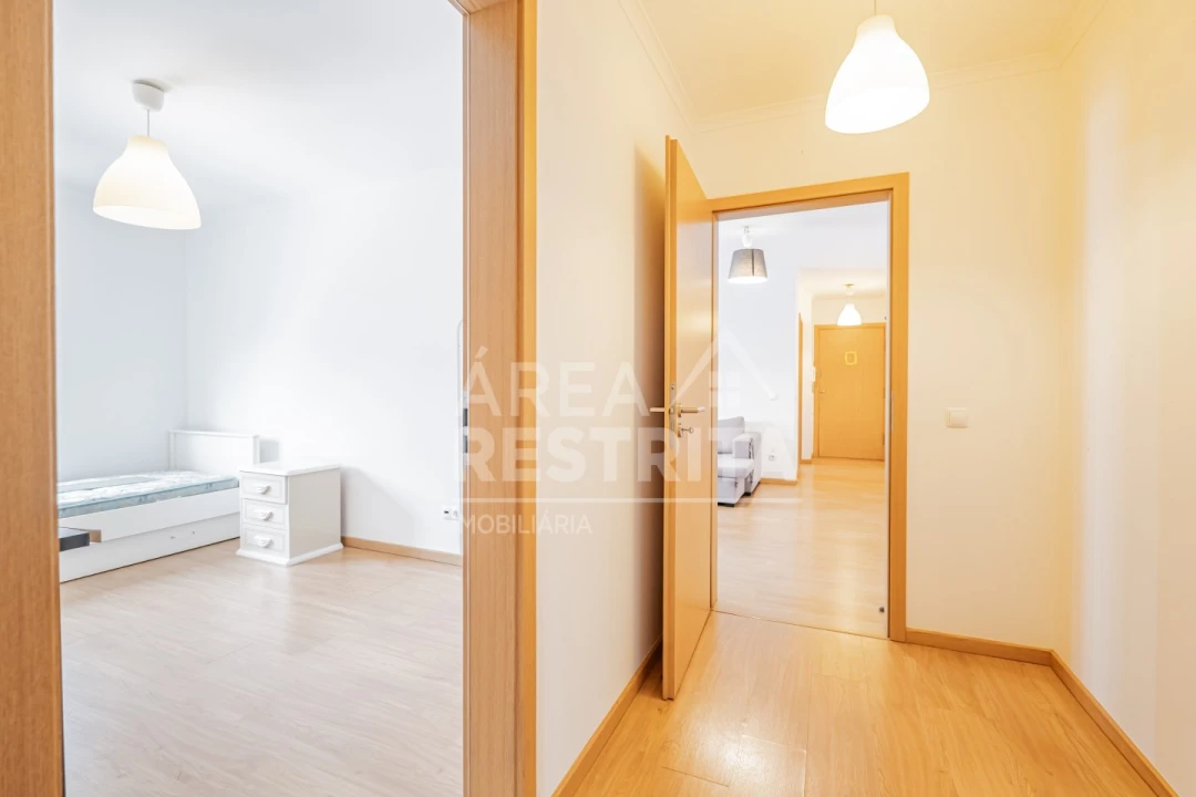 Apartamento T2 para Venda em Loures Foto 38