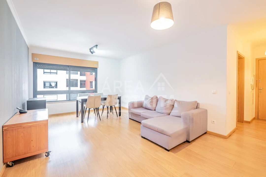 Apartamento T2 para Venda em Loures Foto 59