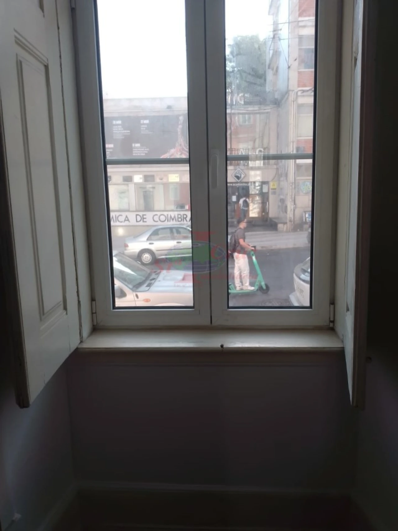 Quarto para Arrendamento em Sé Nova, Santa Cruz, Almedina e São Bartolomeu Foto 5