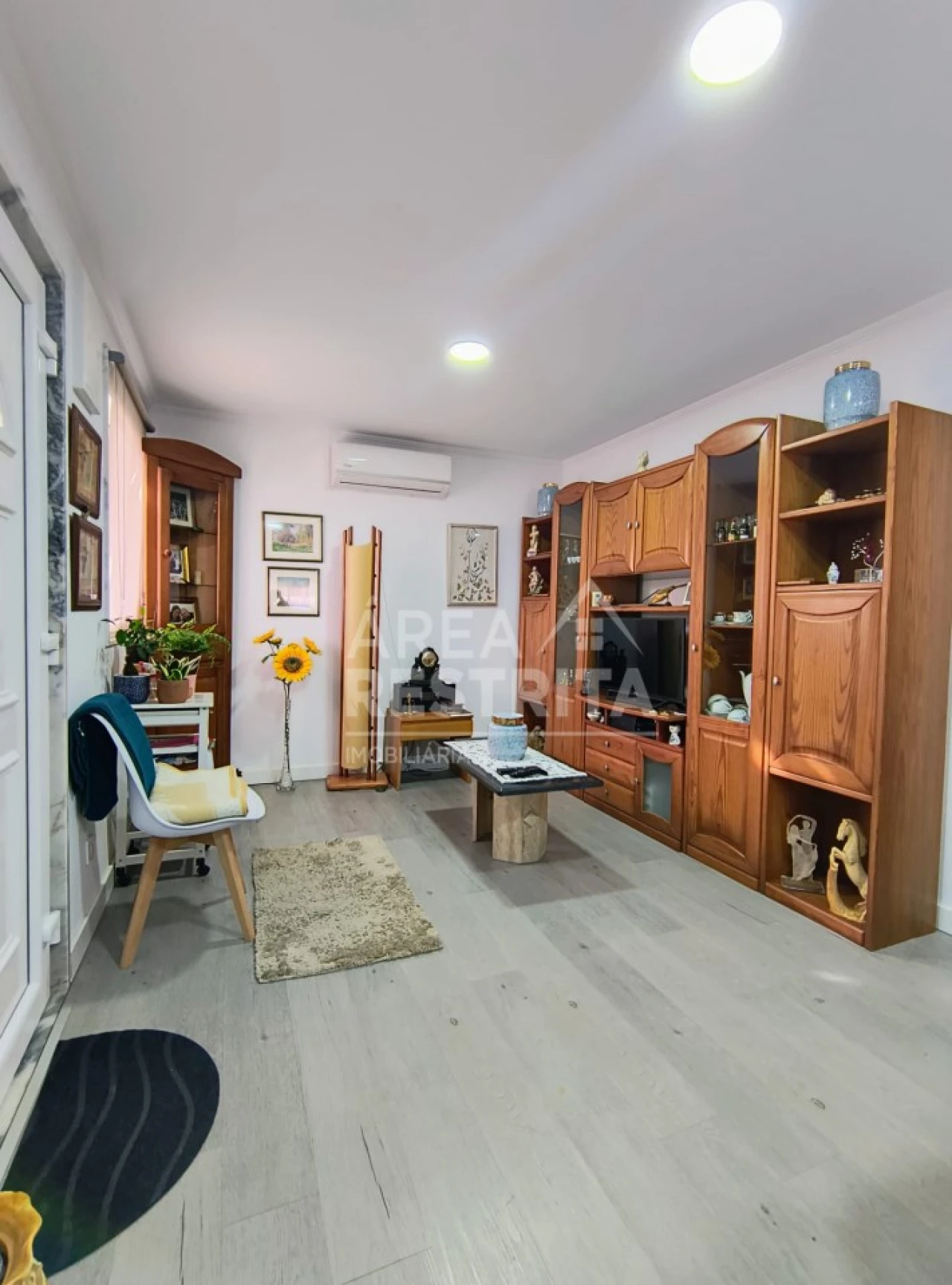 Moradia T2 para Venda em Fernao Ferro Foto 5