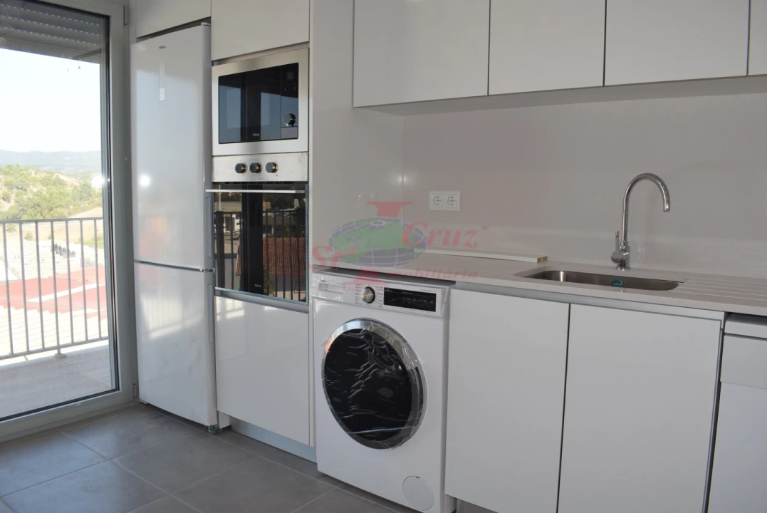 Apartamento T2 para Venda em São Martinho do Bispo e Ribeira de Frades Foto 2