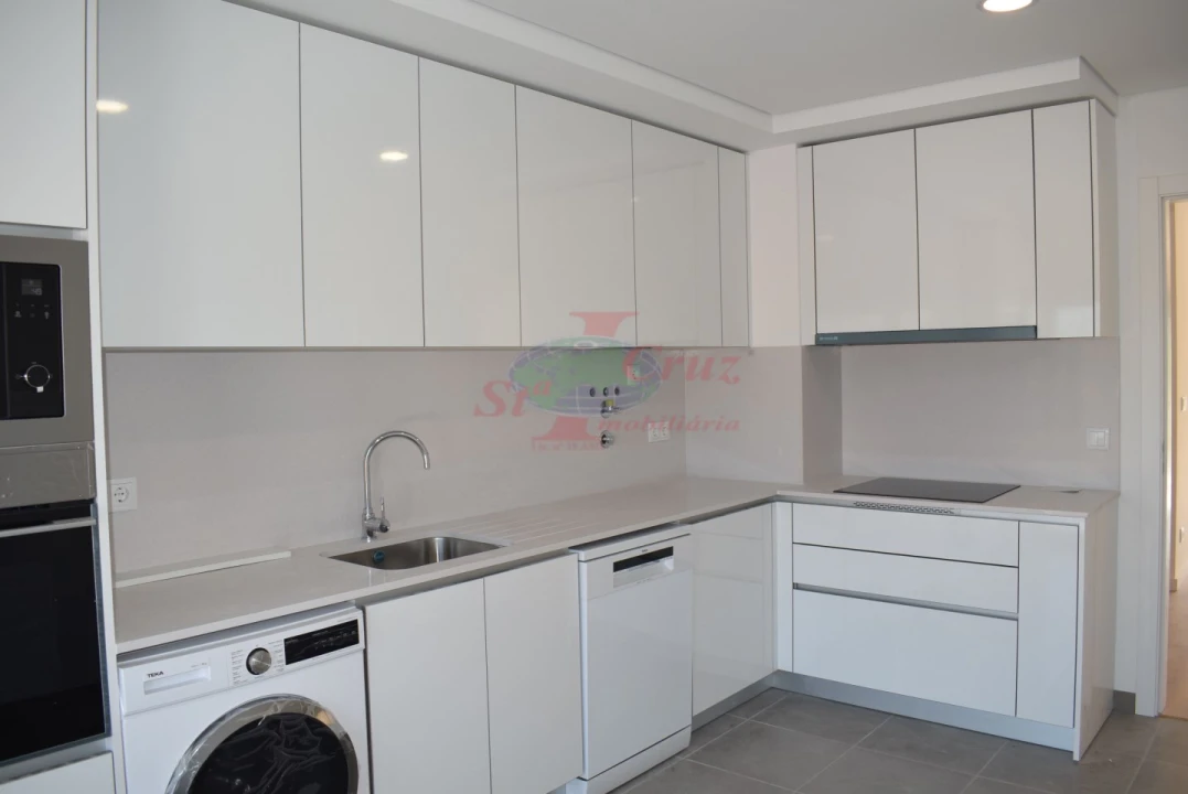 Apartamento T3 para Venda em São Martinho do Bispo e Ribeira de Frades Foto 2