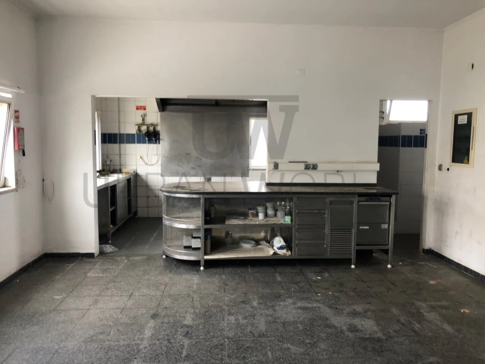 Armazém para Venda em Malveira e São Miguel de Alcainça Foto 10