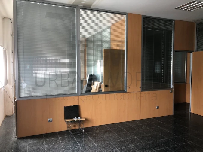 Armazém para Venda em Malveira e São Miguel de Alcainça Foto 20