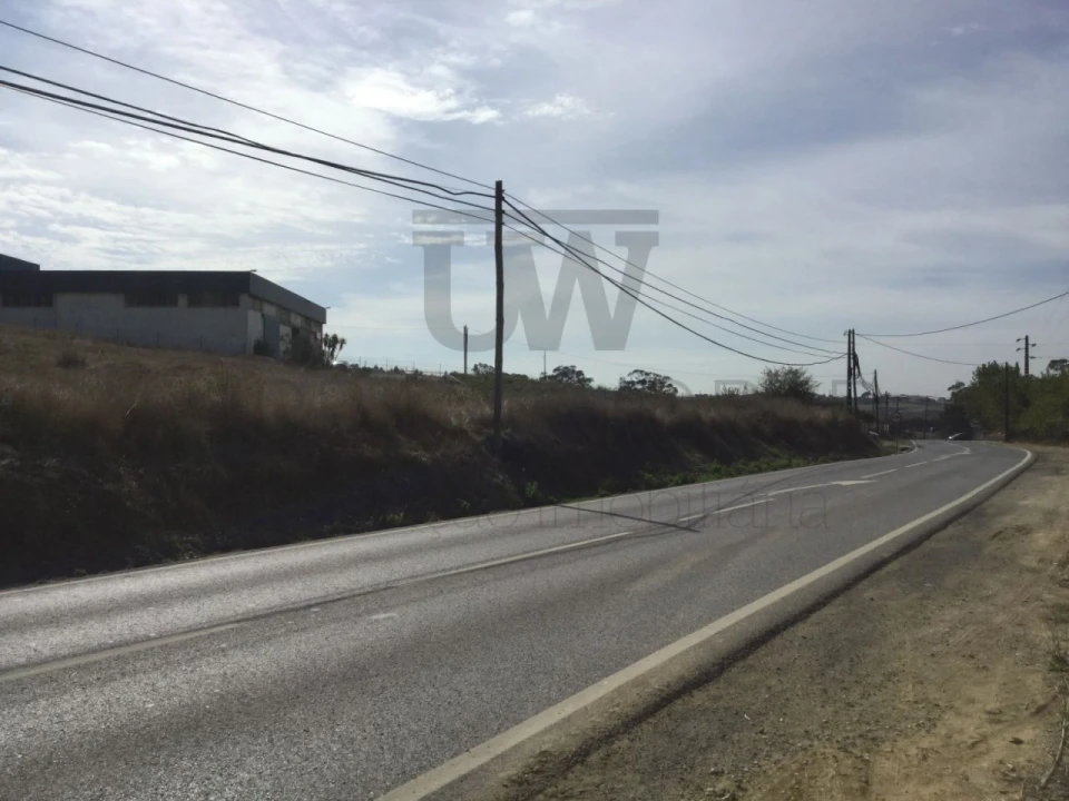 Terreno Comércio / Armazém para Venda em Fanhões Foto 8