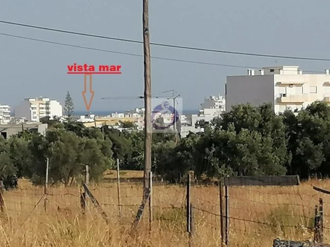 Terreno para Venda em Quelfes Foto 2