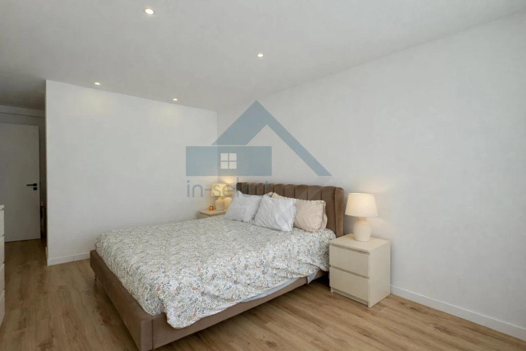 Apartamento T2 para Venda em Loule (São Sebastião) Foto 19