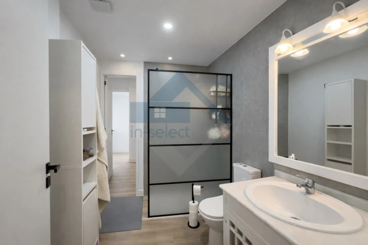 Apartamento T2 para Venda em Loule (São Sebastião) Foto 16