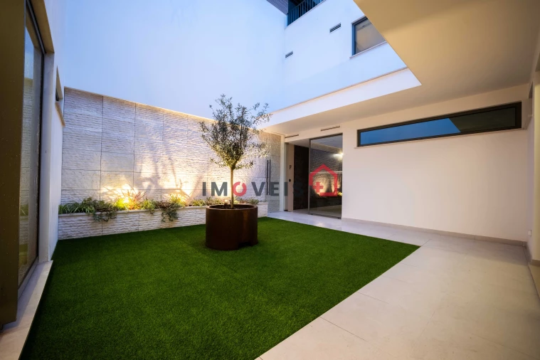 Apartamento T2 para Venda em Leiria, Pousos, Barreira e Cortes Foto 7