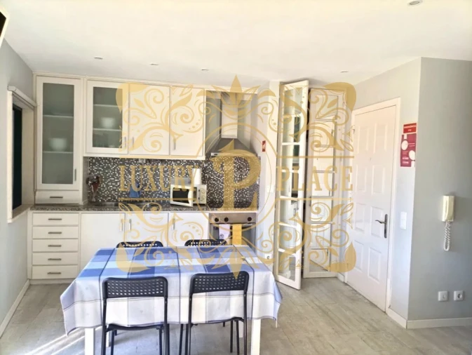 Apartamento T0 para Venda em Sesimbra (Santiago) Foto 2