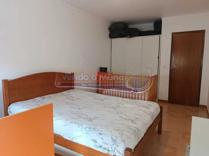 Apartamento T1 para Venda em Benavente Foto 13