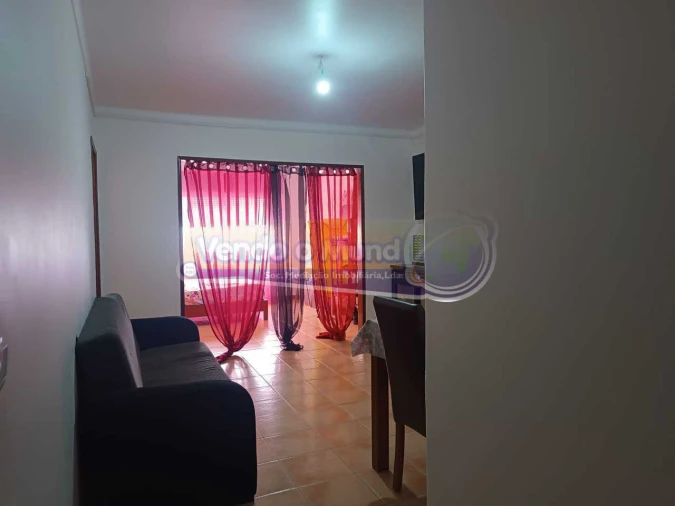 Apartamento T1 para Venda em Benavente Foto 4