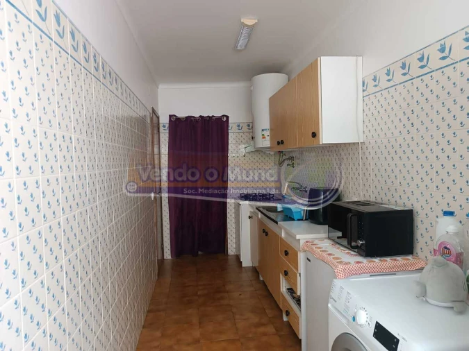 Apartamento T1 para Venda em Benavente Foto 3