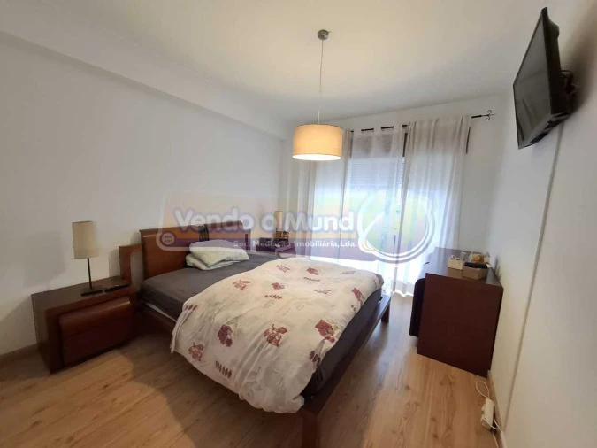 Apartamento T3 para Venda em Benavente Foto 10