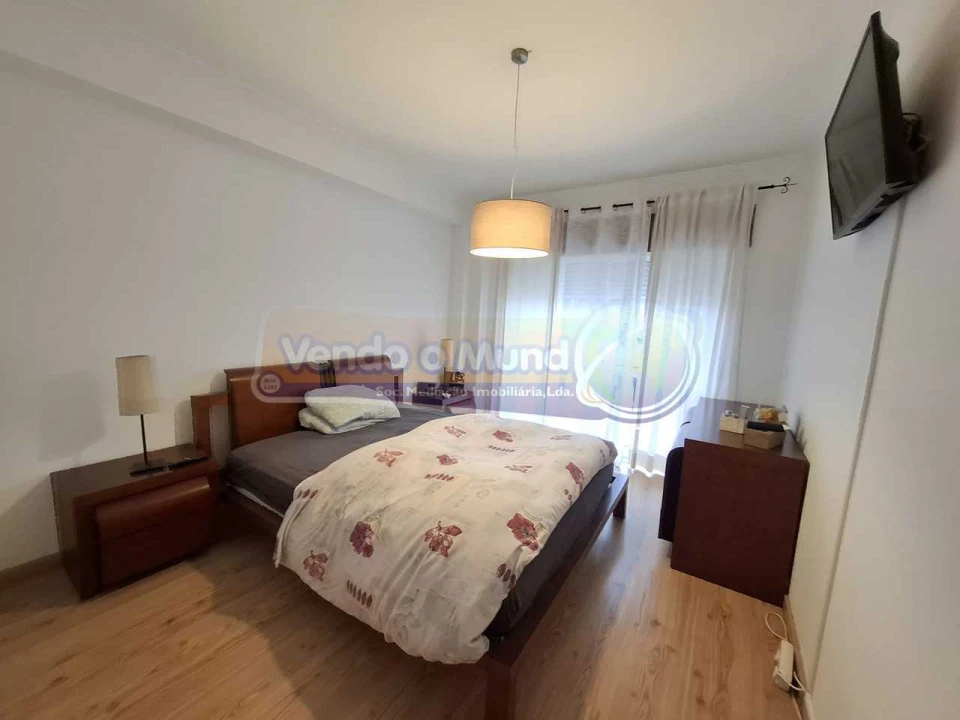 Apartamento T3 para Venda em Benavente Foto 10