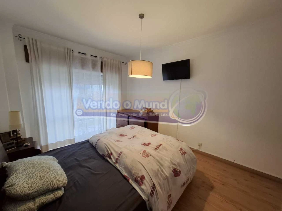Apartamento T3 para Venda em Benavente Foto 12