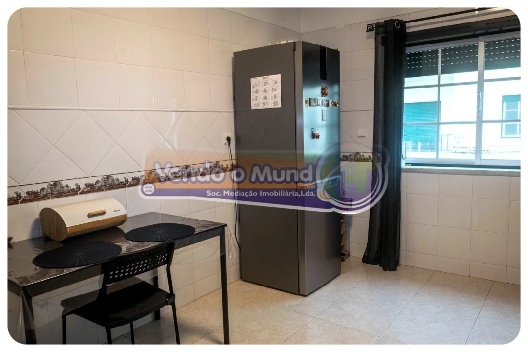Apartamento T2 para Venda em Samora Correia Foto 4