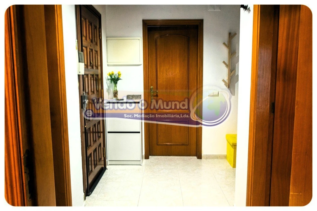 Apartamento T2 para Venda em Samora Correia Foto 6