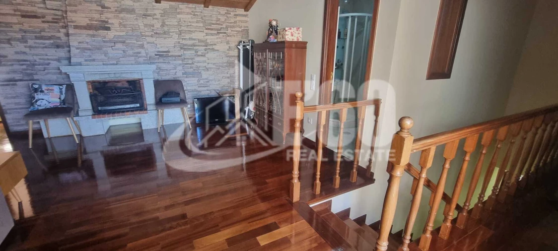 Apartamento T2 para Venda em São Felix da Marinha Foto 2