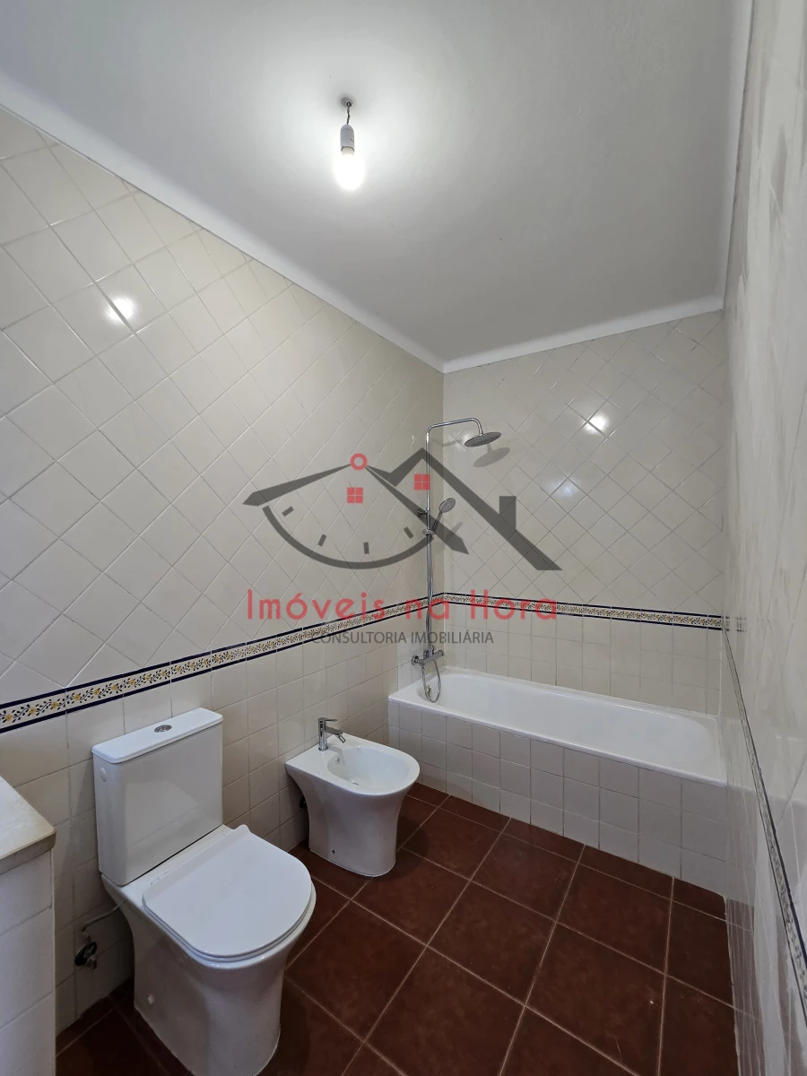 Moradia T3 para Venda em Glória do Ribatejo e Granho Foto 19