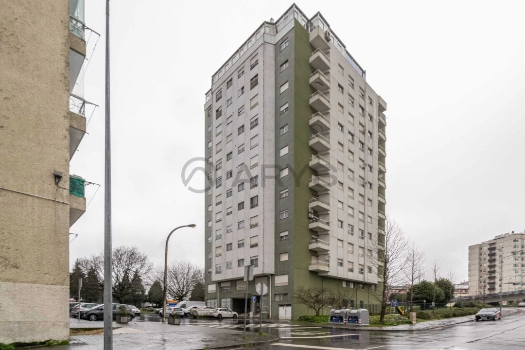 Apartamento T2 para Venda em Braga (Maximinos, Sé e Cividade) Foto 1