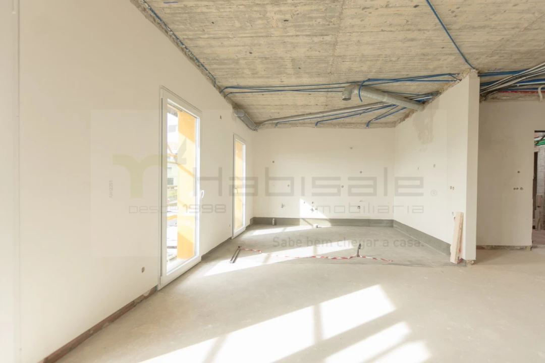 Apartamento T3 para Venda em Pontinha e Famões Foto 12