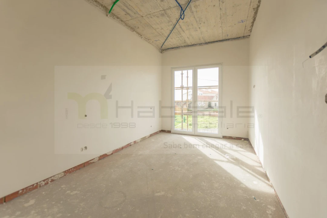 Apartamento T3 para Venda em Pontinha e Famões Foto 19