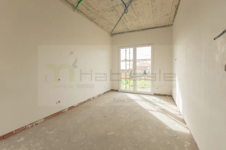 Apartamento T3 para Venda em Pontinha e Famões Foto 19