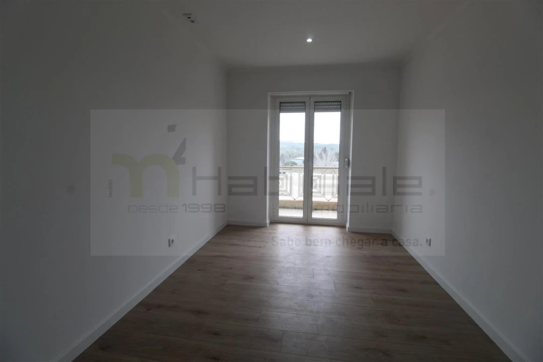 Apartamento T3 para Venda em Queluz e Belas Foto 10