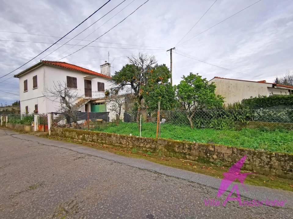 Moradia T3 para Venda em Lanheses Foto 2