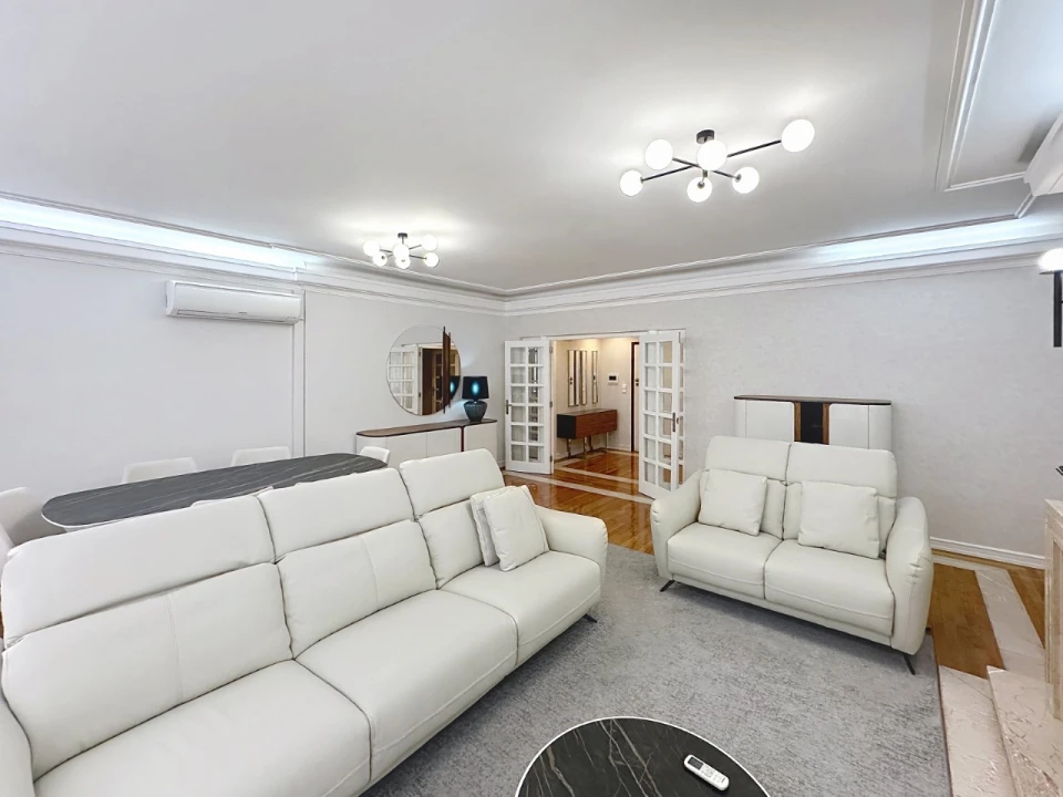 Apartamento T4 para Arrendamento em São Domingos de Benfica Foto 7