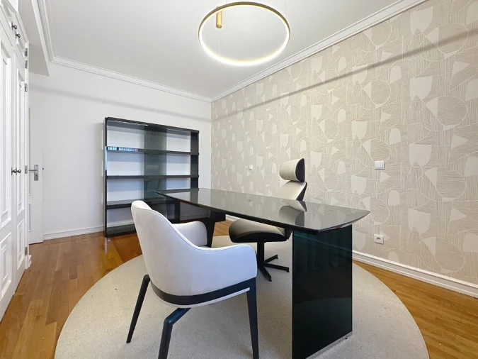 Apartamento T4 para Arrendamento em São Domingos de Benfica Foto 21