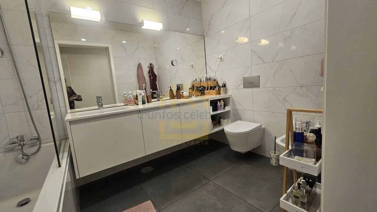 Apartamento T2 para Venda em Vila do Conde Foto 26