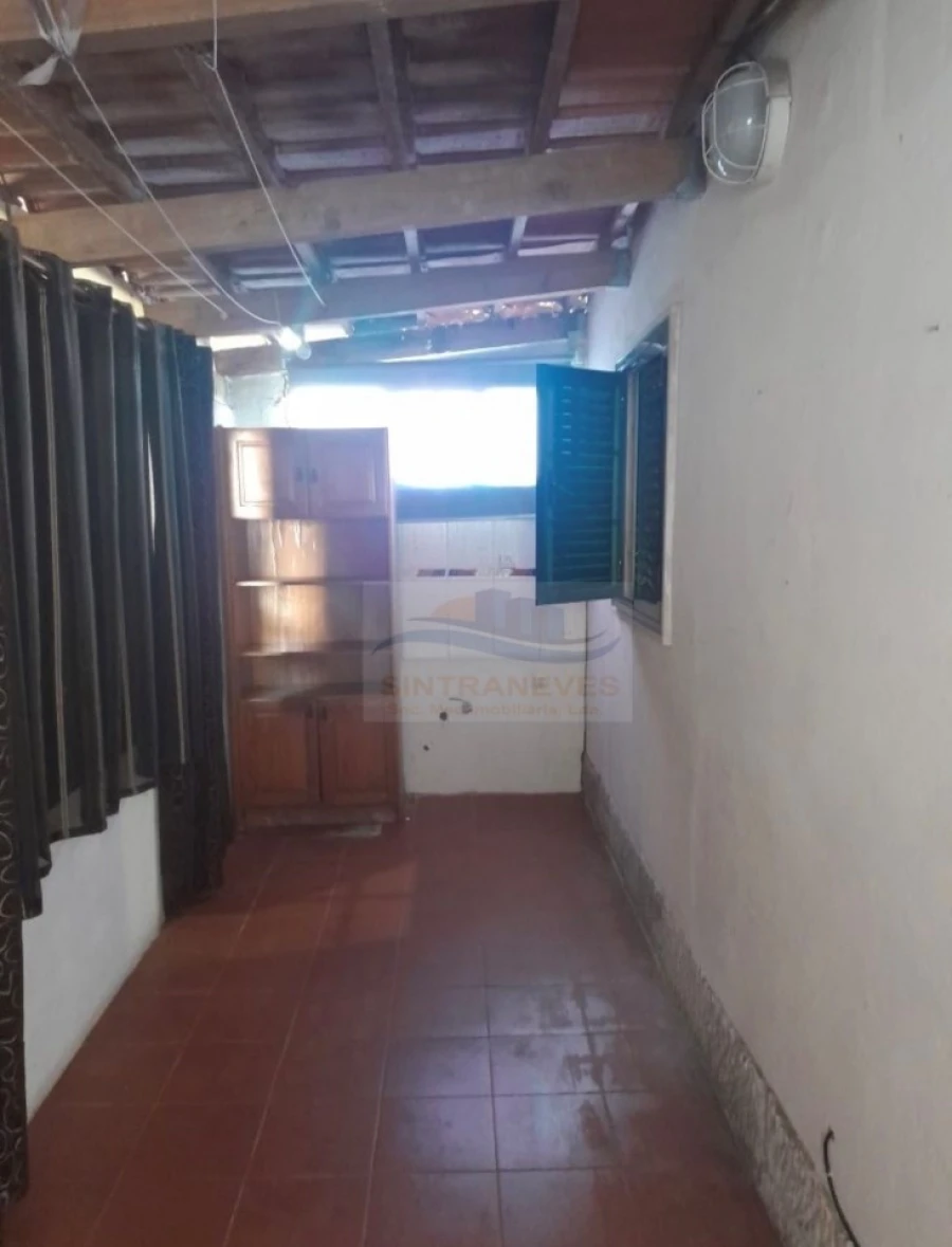 Apartamento T2 para Venda em Póvoa de Santo Adrião e Olival Basto Foto 9