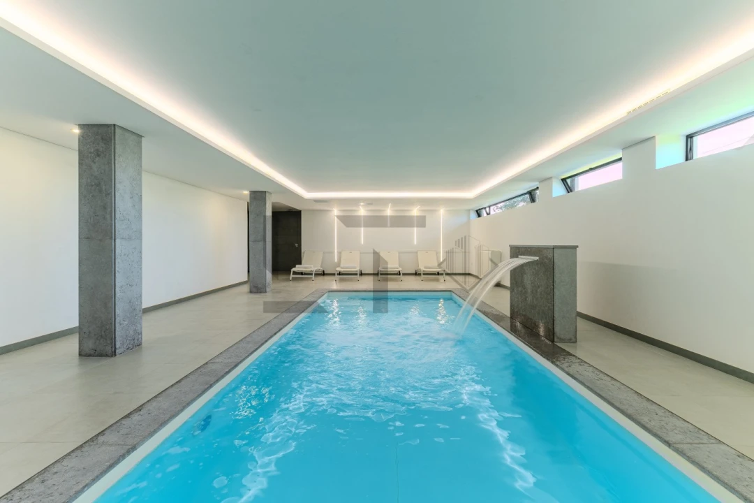 Moradia T7 para Venda em Ribeirão Foto 14