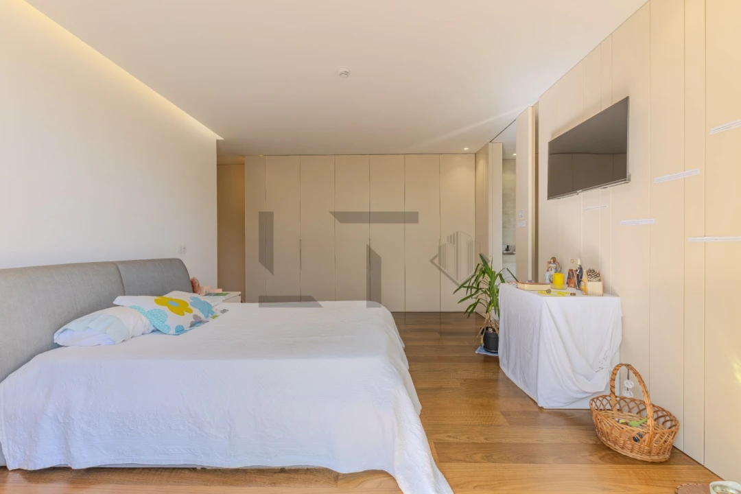 Moradia T7 para Venda em Ribeirão Foto 51