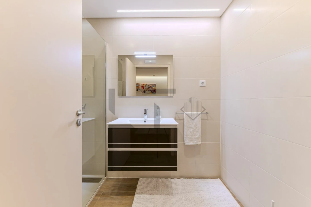 Moradia T7 para Venda em Ribeirão Foto 67