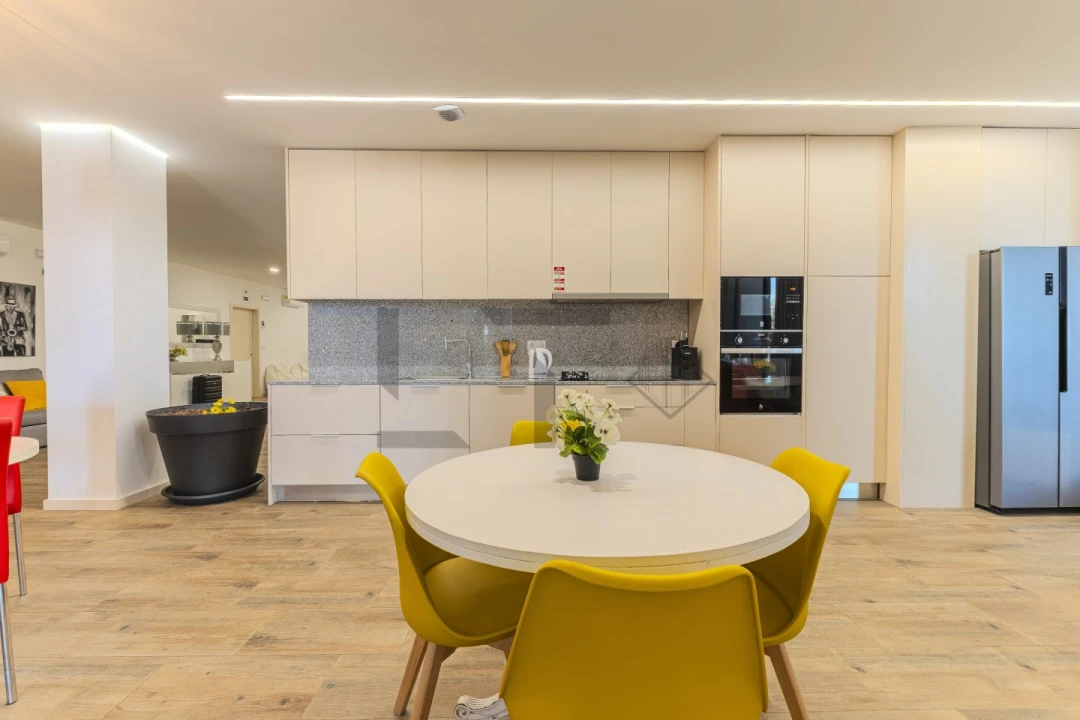 Moradia T7 para Venda em Ribeirão Foto 76