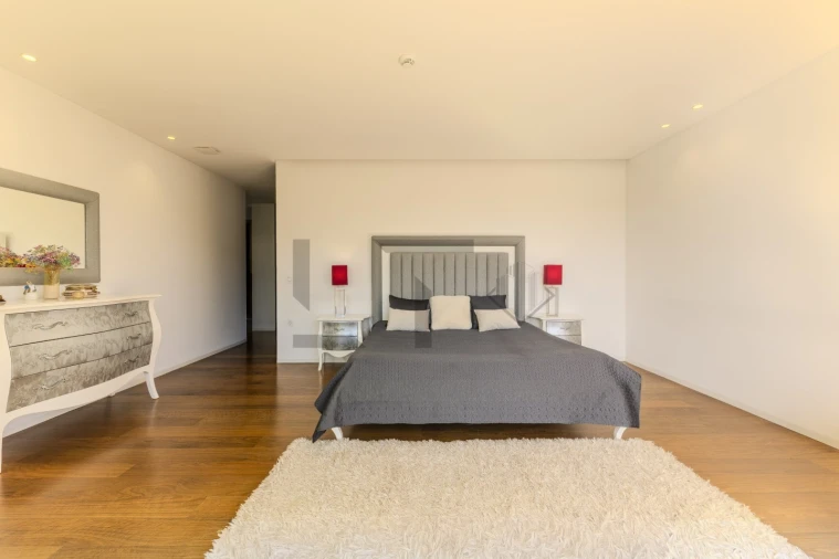 Moradia T7 para Venda em Ribeirão Foto 57