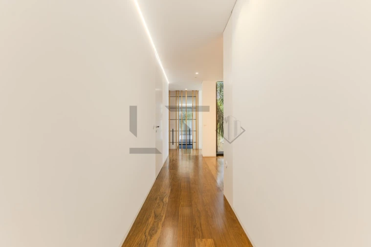 Moradia T7 para Venda em Ribeirão Foto 60